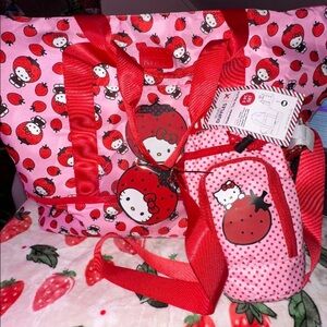 Hello Kitty Bioworld Weekender